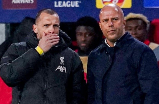 Liverpool quyết đòn món nợ từ Galatasaray.