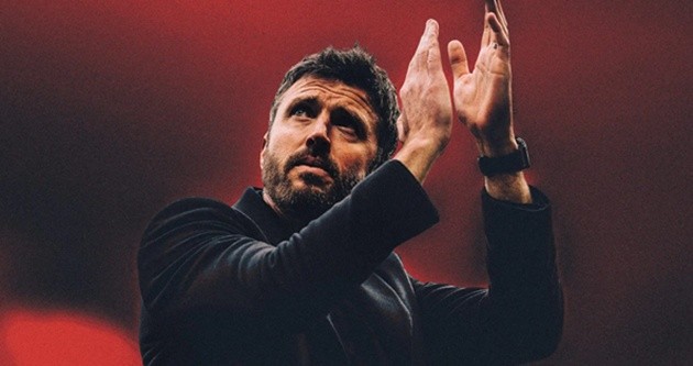 Carrick được cho xứng đáng dẫn dắt Man Utd.