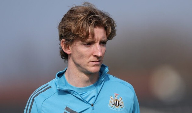 Tốc độ của Gordon sẵn sàng trừng phạt hàng thủ dâng cao bên phía Barca.