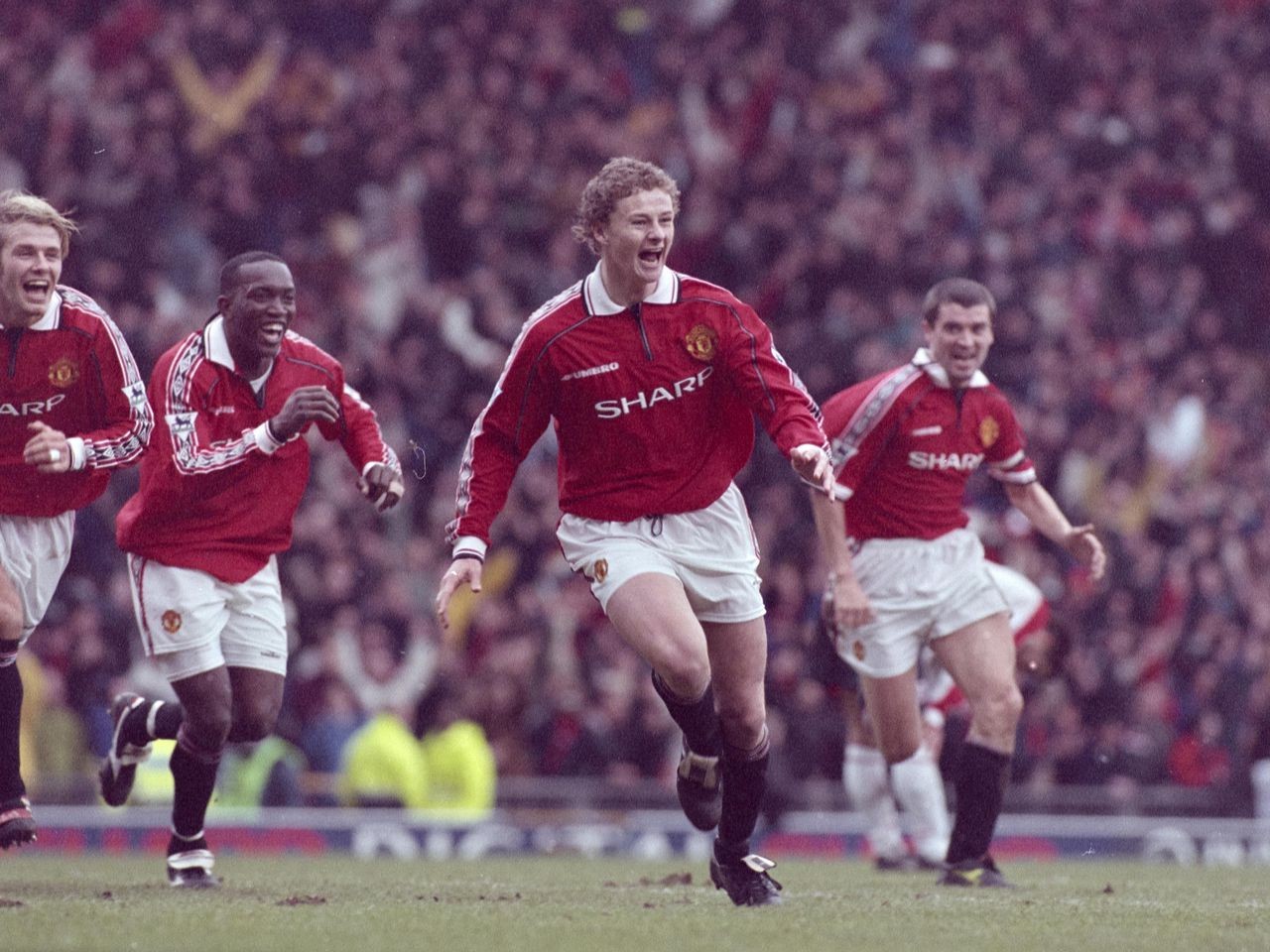 Solskjaer viết nên lịch sử Manchester United.