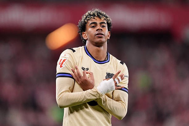 Howe dành lời khen ngợi đặc biệt đến Yamal.