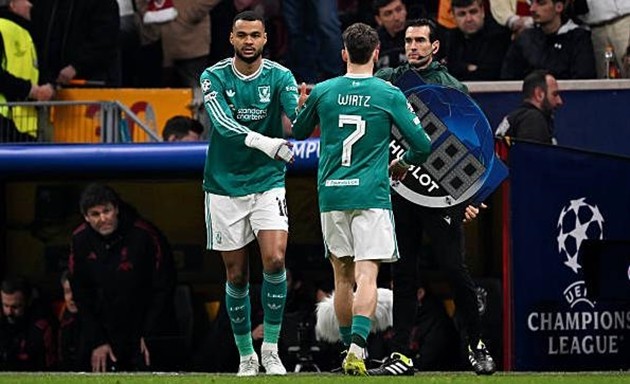 Florian Wirtz gây thất vọng trong trận đấu với Galatasaray.