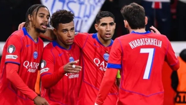 PSG sẵn sàng đại chiến Chelsea.