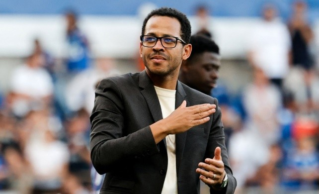 Rosenior đã có những chia sẻ đáng chú ý trước trận gặp PSG.