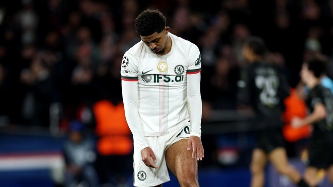 Wesley Fofana (5,5): Anh đã có một buổi tối thi đấu vô cùng chệch choạc.