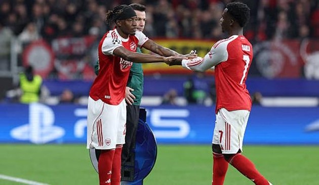 Noni Madueke vào sân và mang đến những đóng góp đáng kể.