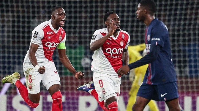 Monaco vừa đánh bại PSG.