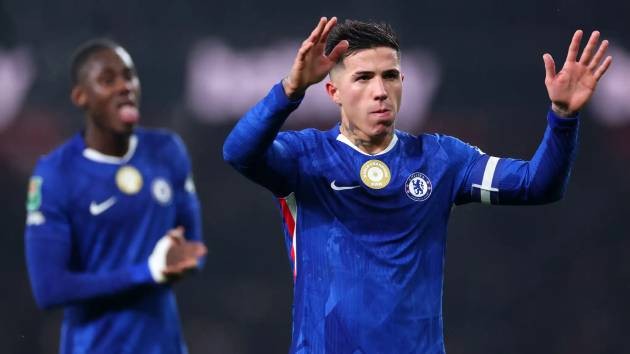 Enzo Fernandez sẽ dứt áo ra đi nếu Chelsea mất suất dự Champions League?