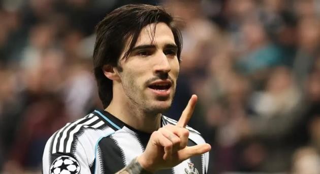 Tonali là ưu tiên của Man Utd.