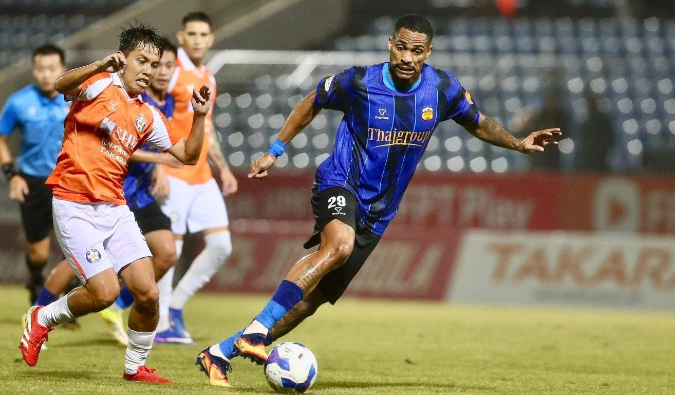 Trận đấu giữa HAGL và Đà Nẵng diễn ra kịch tính.