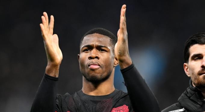  Christian Michel Kofane vừa có màn trình diễn đầy bản lĩnh trước Arsenal.