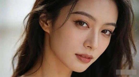 Theo quan niệm nhân tướng học, đôi tai dài với vành tai tròn và đầy đặn không phải là kiểu tai phổ biến. 