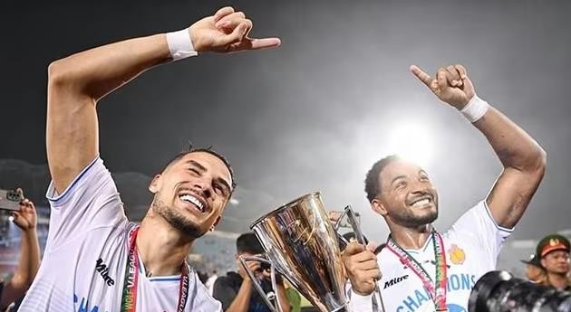 Sự kết hợp giữa Hên và Son rất đáng để chờ đợi.