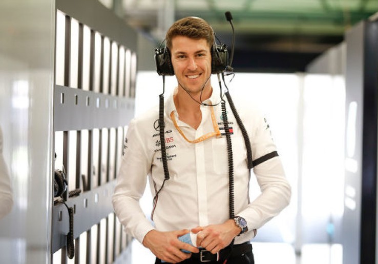 Sansoni mang độ chính xác F1 vào bóng đá.