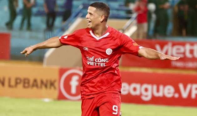 Lucao là niềm hi vọng số 1 trên hàng công của Thể Công.