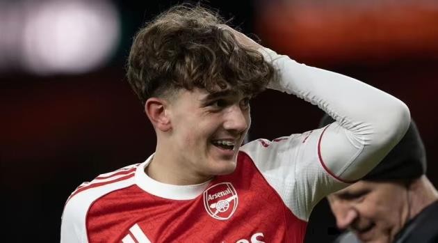 Max Dowman được Arteta khen ngợi hết lời.