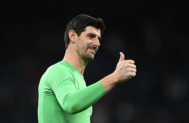 Thibaut Courtois - 7 điểm: Trải qua một trận đấu tương đối nhàn hạ và thi đấu tròn vai. Không có nhiều cơ hội trổ tài cản phá xuất thần và đành bất lực trong bàn thua duy nhất của đội nhà.