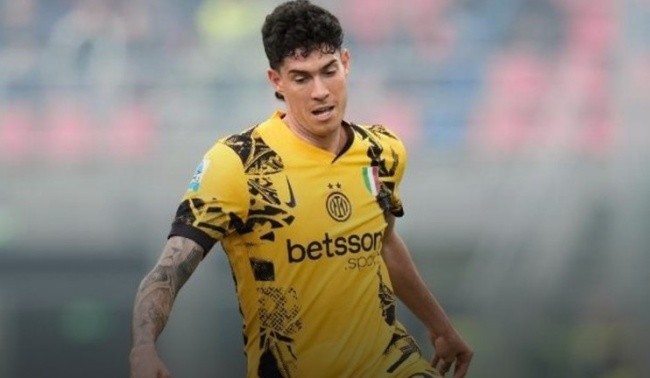 Bastoni là cái tên hot trên TTCN.