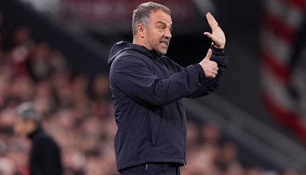 Hansi Flick nỗ lực đưa Barcelona vượt qua giai đoạn nước rút của mùa giải.