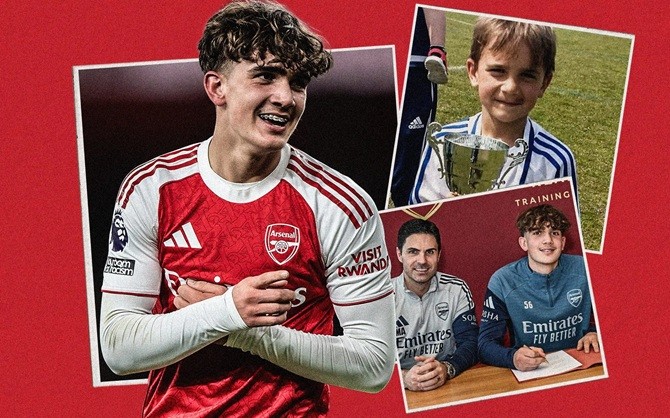  Dowman đã bắt đầu hành trình với Arsenal từ sớm.