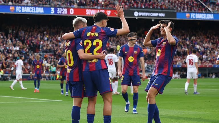 Barca đã có ngày thi đấu bùng nổ.