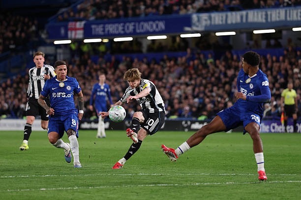 Gordon vừa có một màn trình diễn ngoạn mục trước Chelsea. 