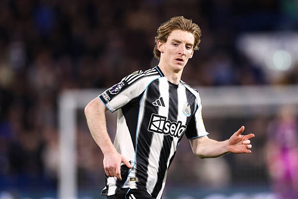 Gordon thực sự là mảnh ghép mà Liverpool cần.