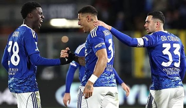 Como ngược dòng đánh bại Roma trên sân nhà.