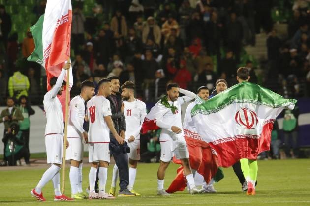 Iran đề xuất đổi địa điểm thi đấu ở World Cup 2026.