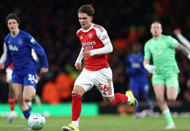 Max Dowman thu hút sự chú ý của truyền thông sau bàn thắng trước Everton.