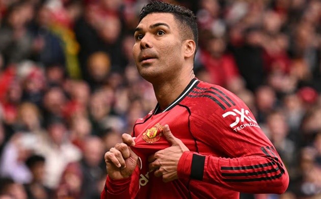 Lương cao và tuổi tác khiến Casemiro không còn phù hợp với Quỷ đỏ.