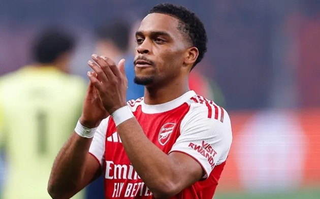 Timber không thể ra sân gặp Bayer Leverkusen.