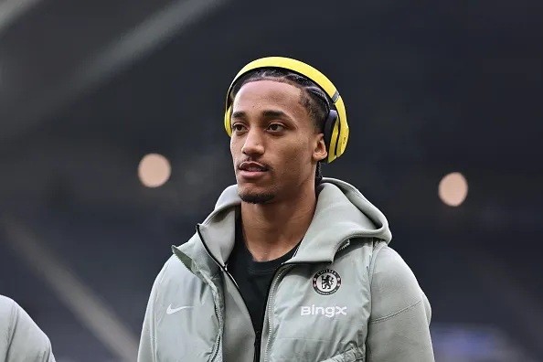 Joao Pedro đã nhận được lời khuyên có cánh từ đồng đội.