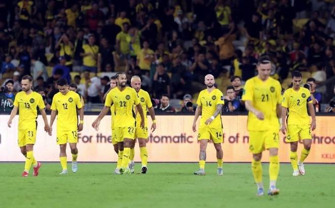 Malaysia chính thức trả giá vì nhập tịch sai quy định.