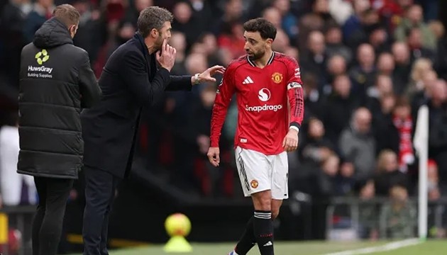 Bruno Fernandes không thể thay thế ở Man United.