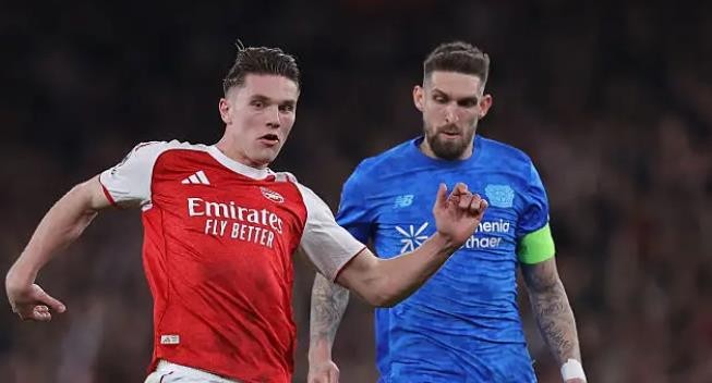 Viktor Gyokeres (8 điểm): Có một cú sút từ ngoài vòng cấm trong hiệp hai nhưng bị Blaswich đổ người cản phá. Trở nên cực kỳ nguy hiểm từ khoảng phút 63, với một quả tạt chìm rất mạnh suýt tạo ra cơ hội trước khi một cú sút khác bị đổi hướng đi chệch cột dọc. Có một quả tạt tuyệt vời bằng chân trái để Saka đánh đầu ngang tạo điều kiện cho Havertz ghi bàn (nhưng không được công nhận).