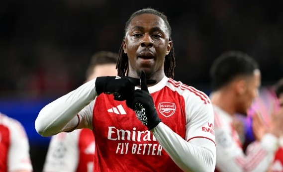 Pháo thủ thể hiện được sự bản lĩnh của mình.