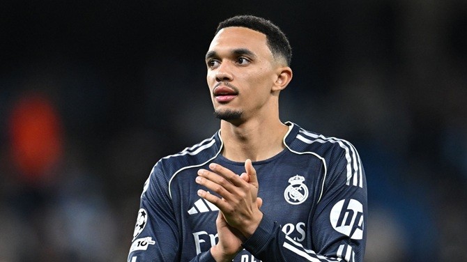 Trent Alexander-Arnold vừa có trận đấu ấn tượng cho Real.