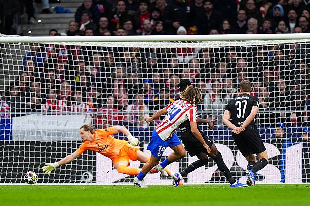 Tottenham Hotspur gặp khó khi để thua Atletico Madrid với tỷ số 2-5 sau trận lượt đi. 