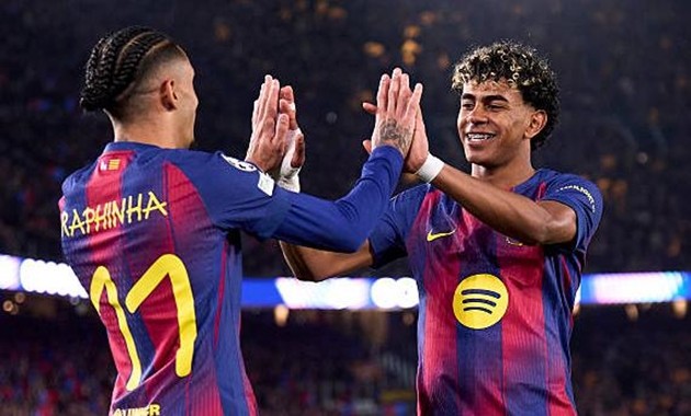 Barcelona dễ dàng đánh bại Newcastle United trên sân nhà.