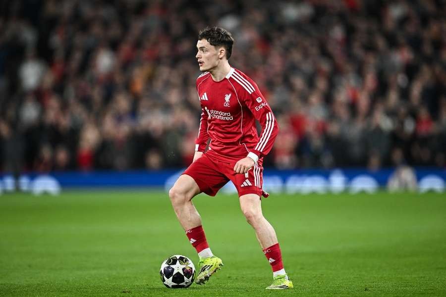 Florian Wirtz (7,5): Có một cú dứt điểm cận thành đưa bóng đập trúng người đổi hướng bay vọt xà trong hiệp một. Đã có pha phối hợp đập nhả tuyệt đẹp với Salah trước khi mang về bàn thắng thứ tư cho Liverpool.