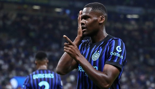 Bonny lọt vào tầm ngắm của Man United.