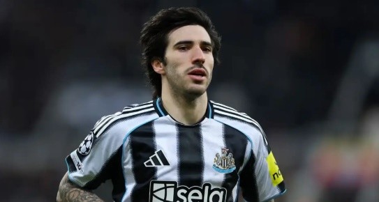 MU đàm phán mua Tonali.