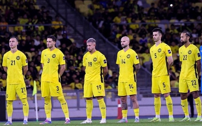 Malaysia tìm cách ''lách qua khe cửa hẹp'' giữa bê bối nhập tịch.