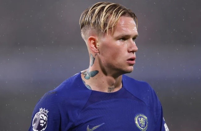 Mudryk trong màu áo Chelsea. 