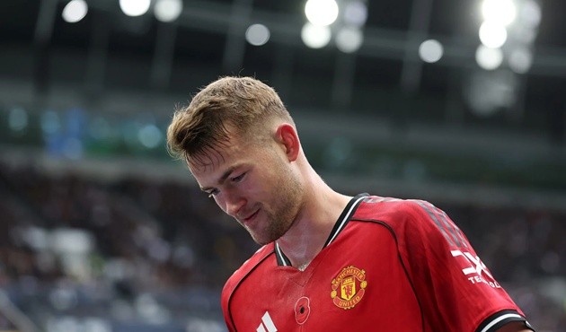 De Ligt dính chấn thương dài hạn khi đạt phong độ cao.