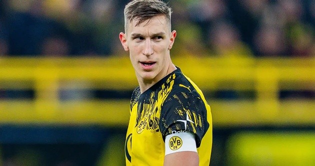 Nico Schlotterbeck có thể gia hạn với Dortmund.