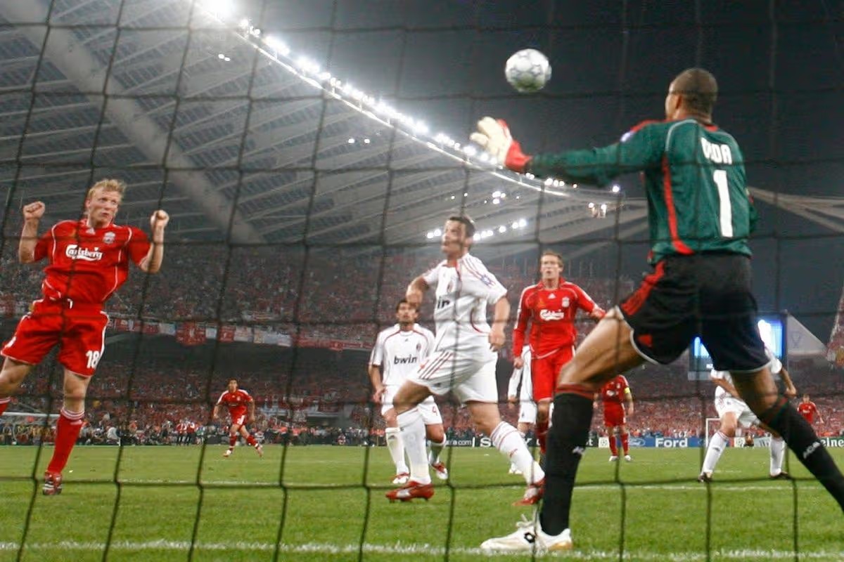 Milan run rẩy trong những phút cuối.