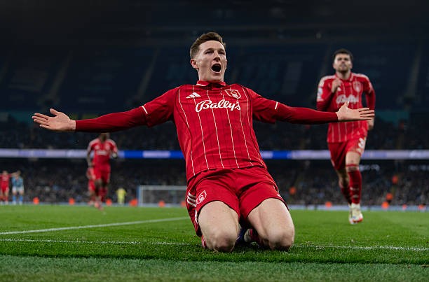 Anderson gây ấn tượng mạnh mẽ dưới màu áo Nottingham. 