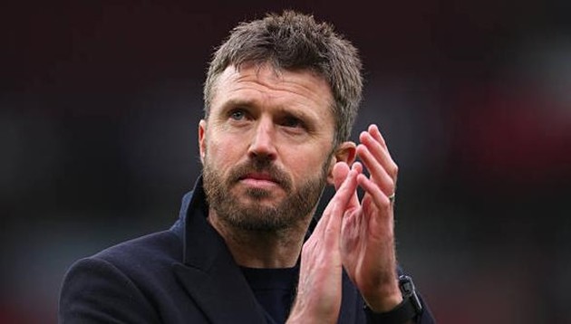 Michael Carrick cảnh báo Manchester United về Bournemouth.